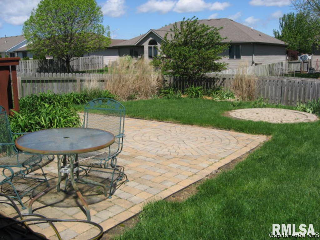 5309 Biltmore Drive Springfield, IL 62711 - Photo 4 of 24 Gallery Image 4