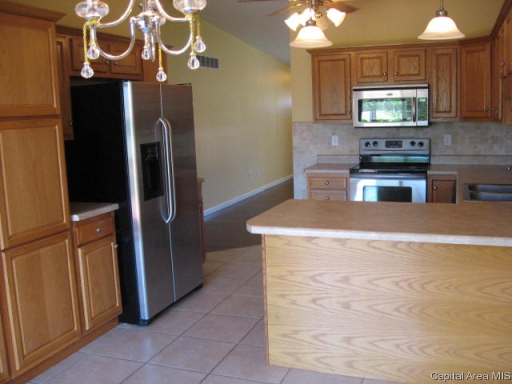 5309 Biltmore Drive Springfield, IL 62711 - Photo 9 of 24 Gallery Image 9