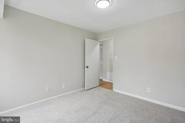 $309,999 | 150 Monroe Street, Unit 302, Rockville, MD 20850