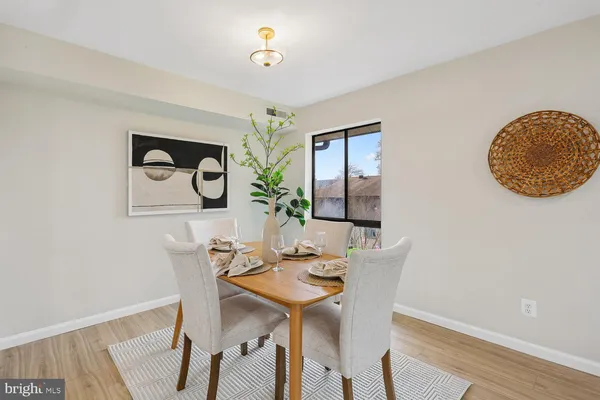$309,999 | 150 Monroe Street, Unit 302, Rockville, MD 20850