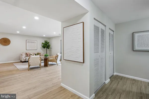 $309,999 | 150 Monroe Street, Unit 302, Rockville, MD 20850
