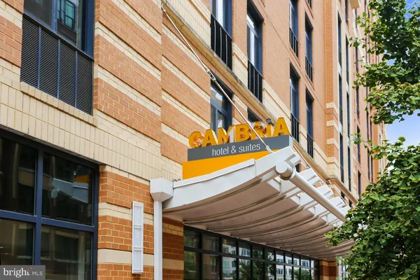 $309,999 | 150 Monroe Street, Unit 302, Rockville, MD 20850