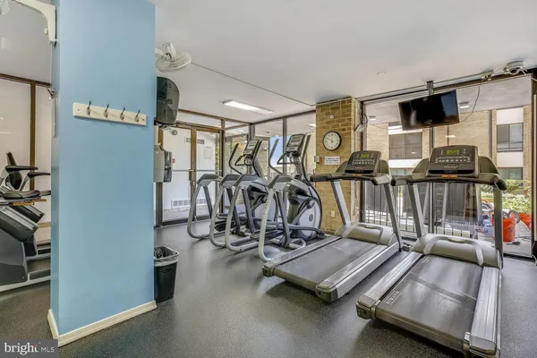 $309,999 | 150 Monroe Street, Unit 302, Rockville, MD 20850