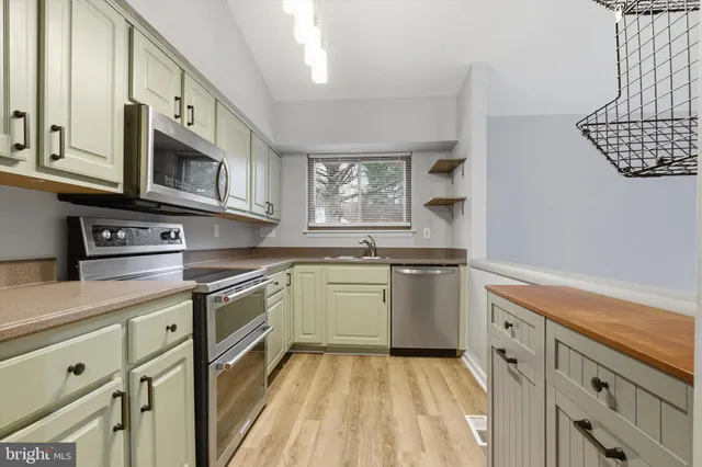 $529,000 | 6365 Bright Plume, Columbia, MD 21044