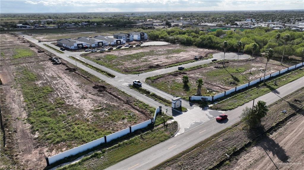 2809 Alpha Road Weslaco, TX 78596 - Photo 2 of 5 a view of a terrace