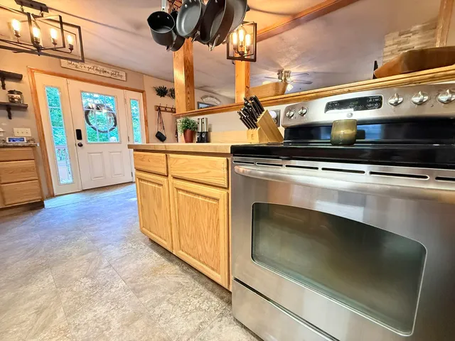 $308,000 | 223 Chestnut Street, Claremont, NH 03743