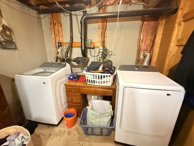 $308,000 | 223 Chestnut Street, Claremont, NH 03743