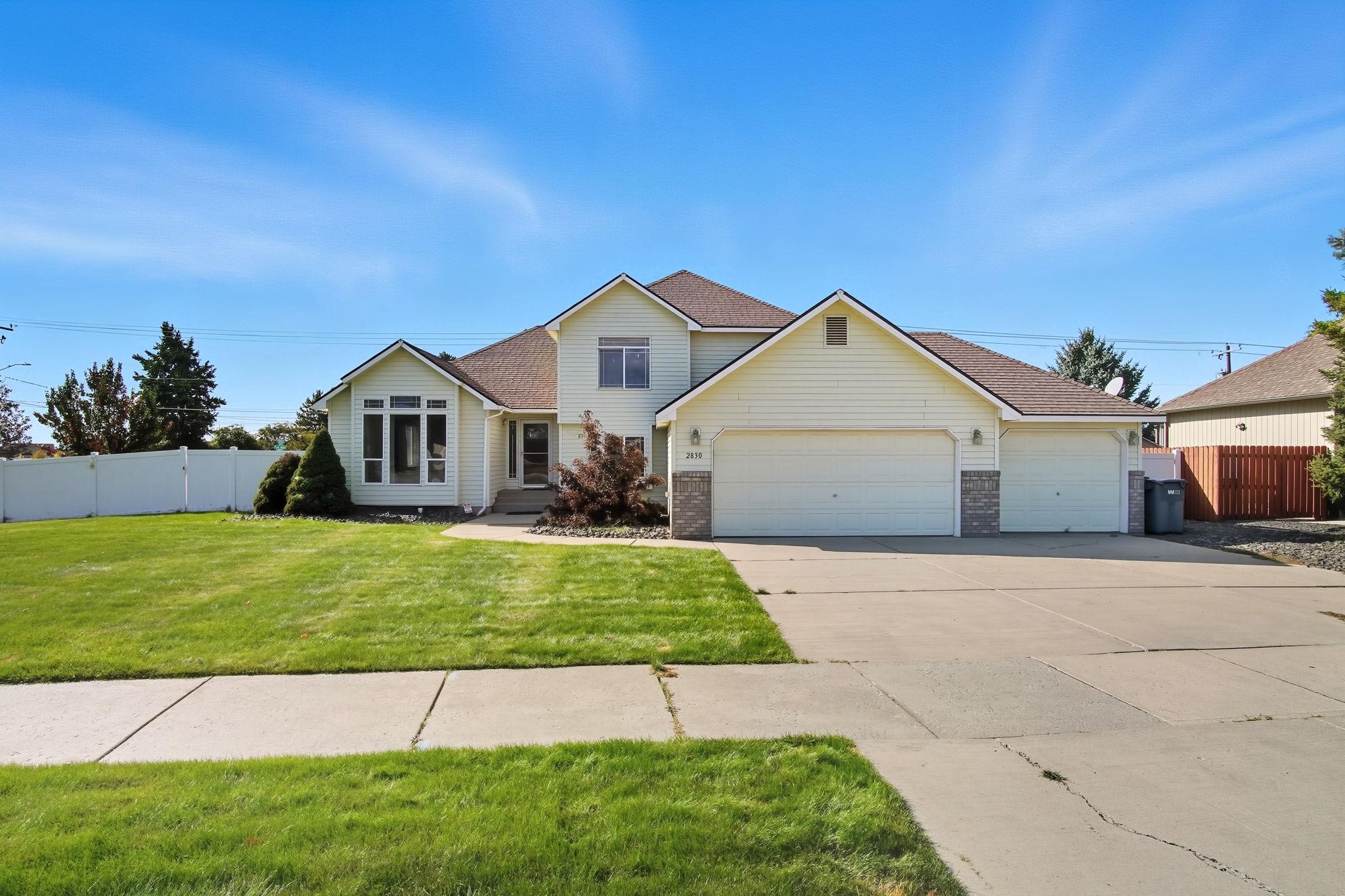 2830 West Westover Road Spokane, WA 99208 - Photo 2 of 48