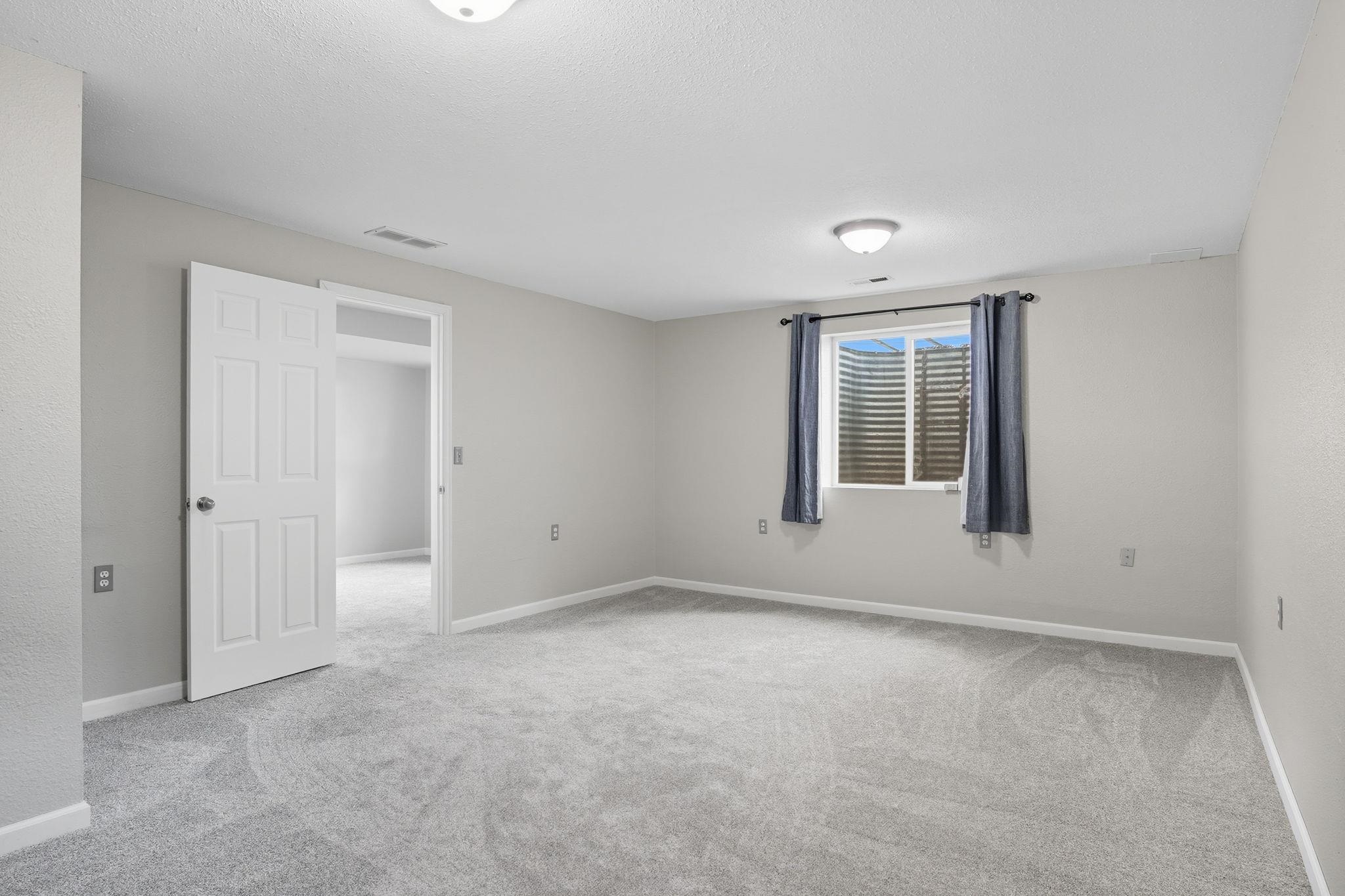 2830 West Westover Road Spokane, WA 99208 - Photo 27 of 48