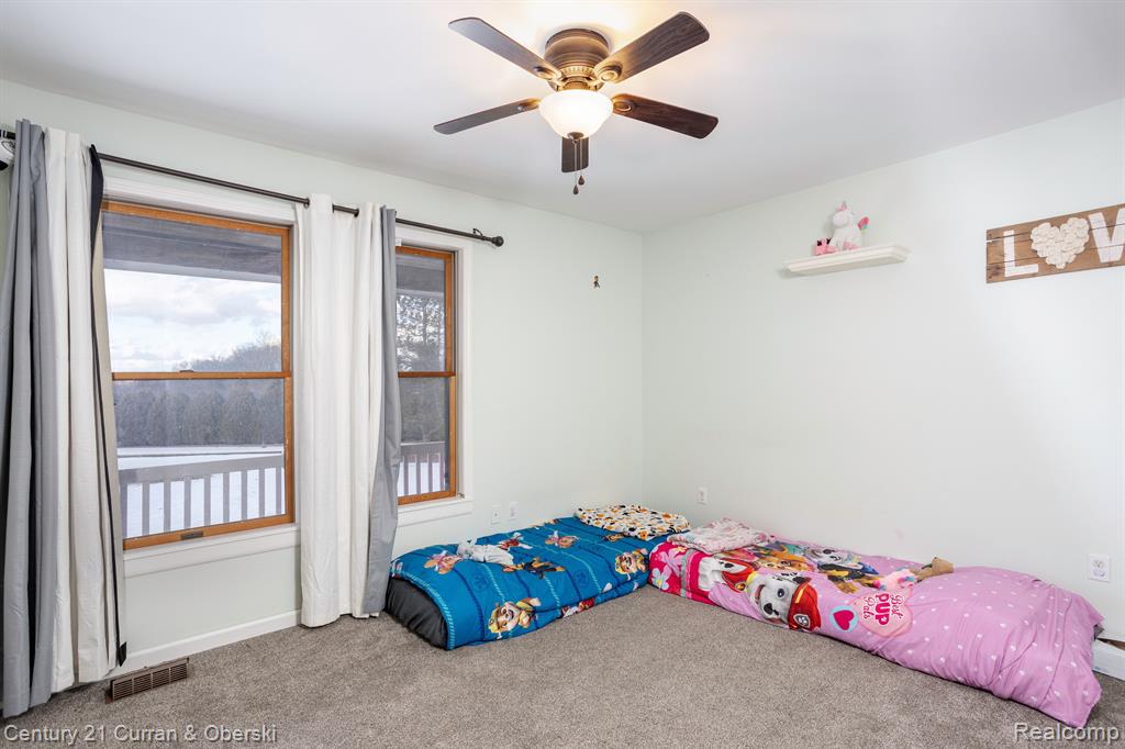 12340 Clyde Road Fenton, MI 48430 - Photo 17 of 56