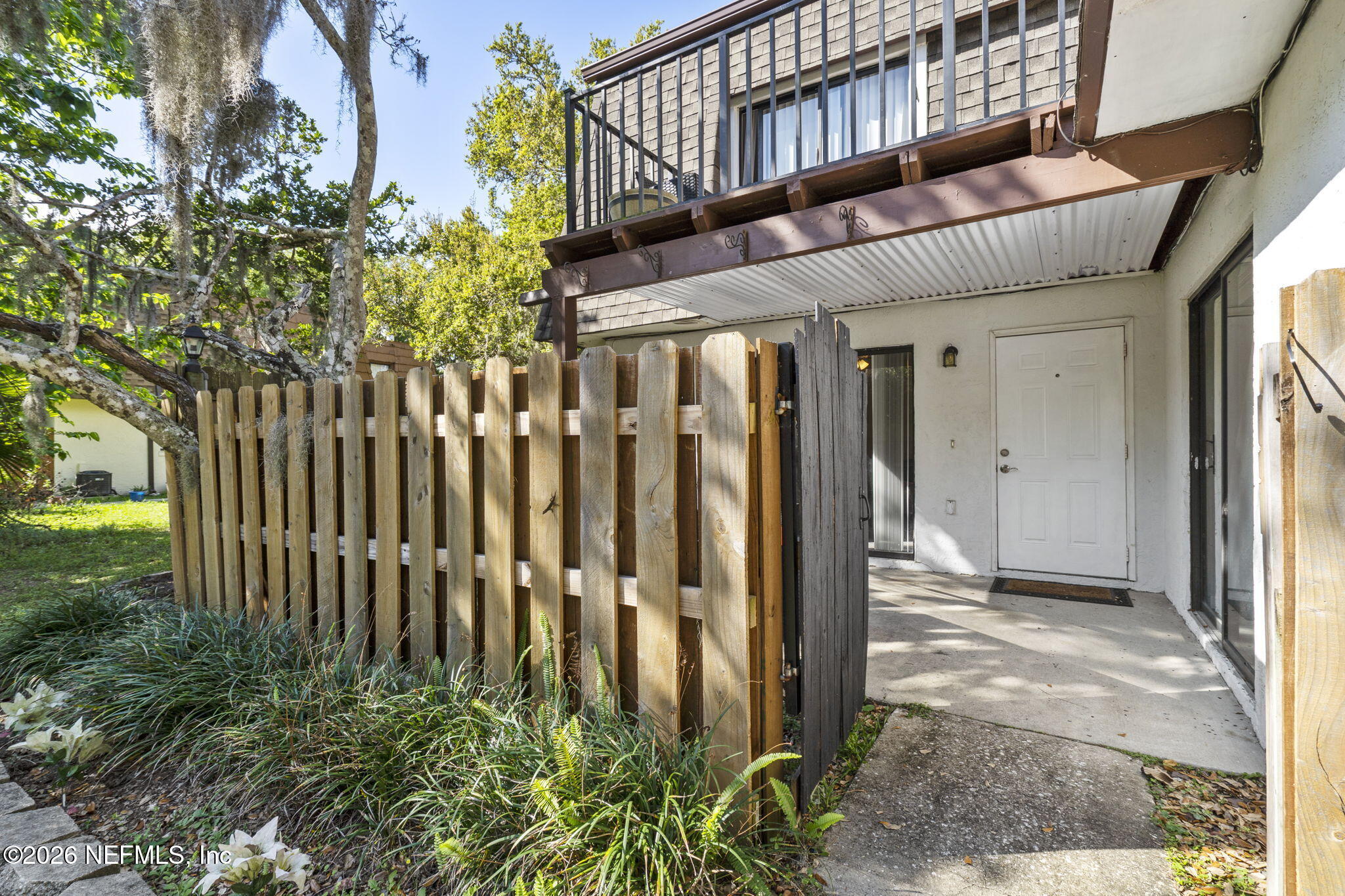 69 Springwood Square Port Orange, FL 32129 - Photo 4 of 26 22-web-or-mls-DSC08169