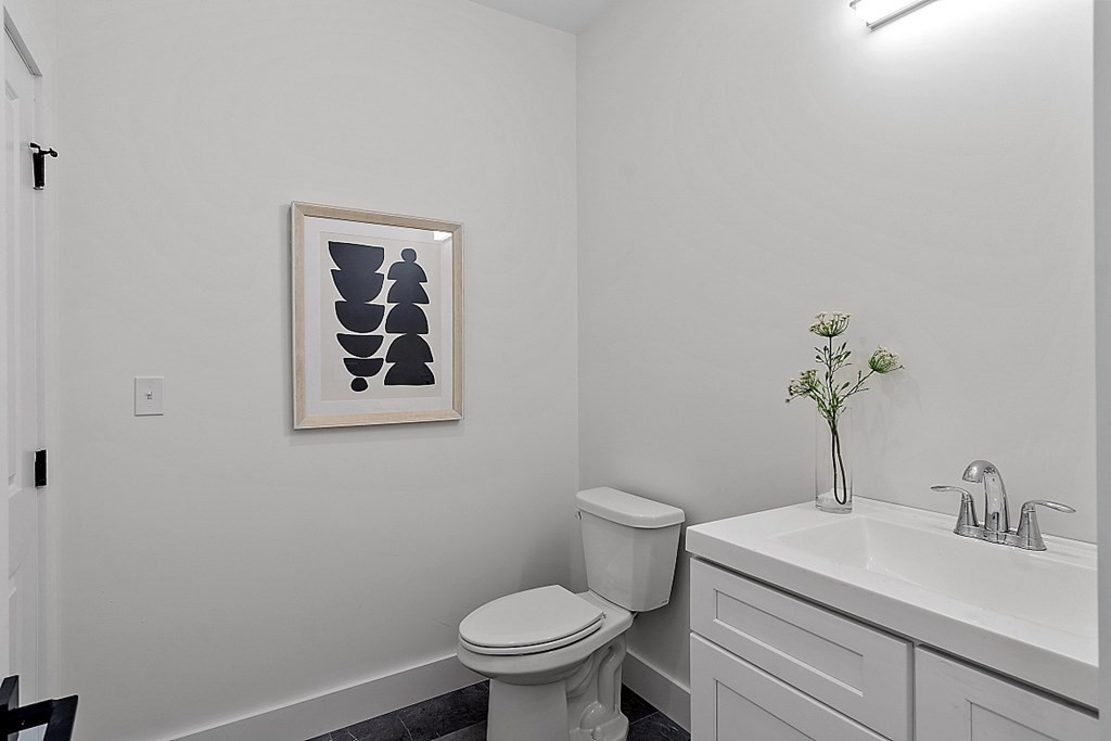 100 Albion Road, Unit 403 Bedford, MA 01730 - Photo 12 of 37 Gallery Image 12