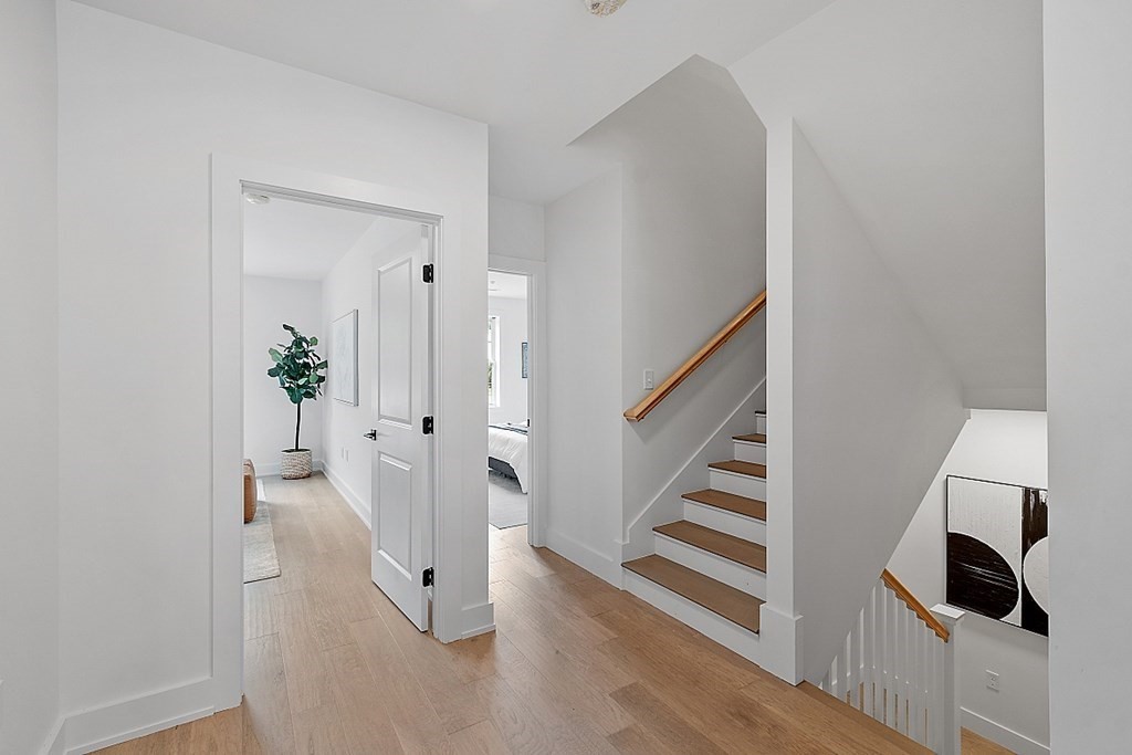 100 Albion Road, Unit 403 Bedford, MA 01730 - Photo 15 of 37 Gallery Image 15