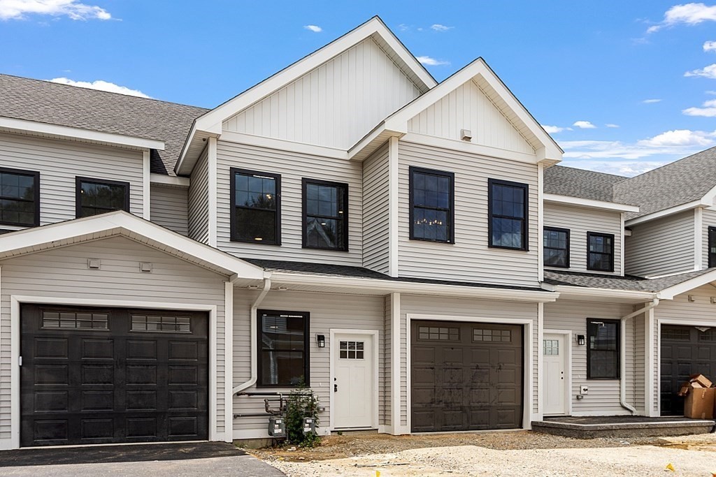 100 Albion Road, Unit 403 Bedford, MA 01730 - Photo 2 of 37 Gallery Image 2