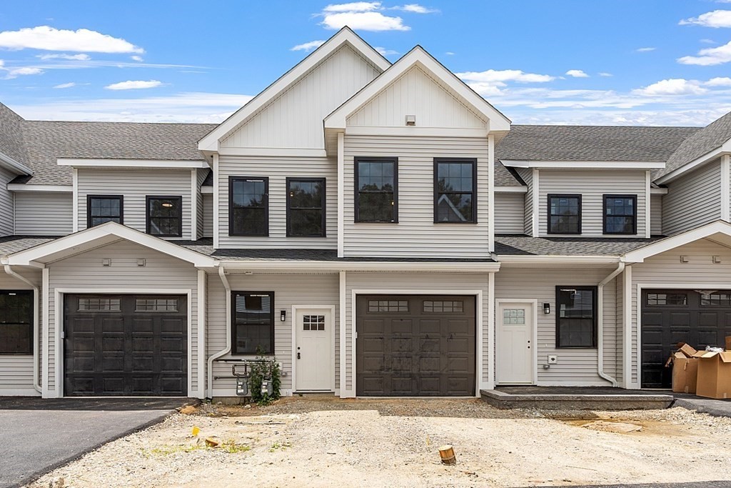 100 Albion Road, Unit 403 Bedford, MA 01730 - Photo 3 of 37 Gallery Image 3
