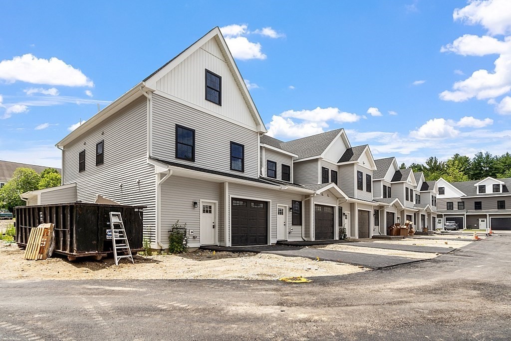 100 Albion Road, Unit 403 Bedford, MA 01730 - Photo 6 of 37 Gallery Image 6