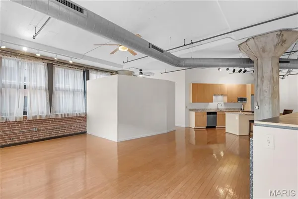 $193,000 | 1619 Washington Avenue, Unit 704, St. Louis, MO 63103