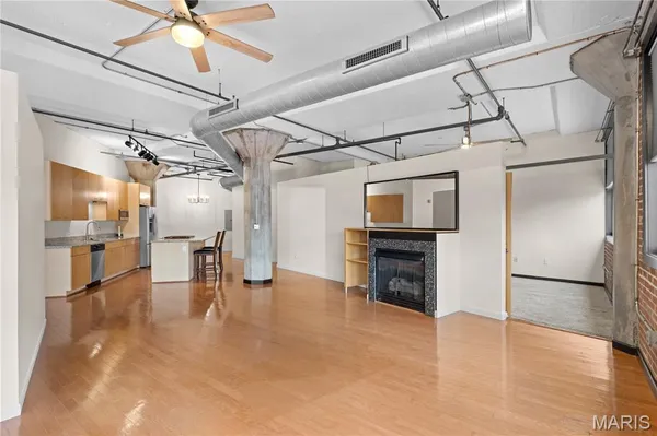 $193,000 | 1619 Washington Avenue, Unit 704, St. Louis, MO 63103