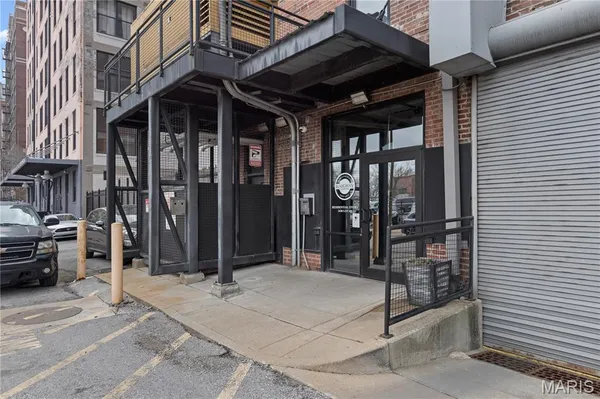 $193,000 | 1619 Washington Avenue, Unit 704, St. Louis, MO 63103