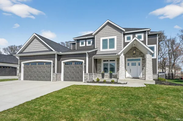 $769,900 | 11153 Albany Ridge Drive, Osceola, IN 46561