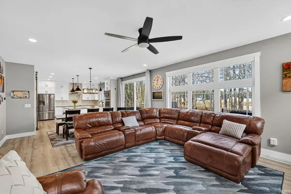 $749,900 | 11153 Albany Ridge Drive, Osceola, IN 46561