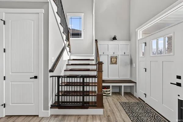 $749,900 | 11153 Albany Ridge Drive, Osceola, IN 46561