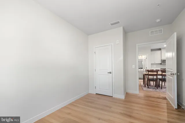 $470,000 | 4395 Peach Lily Lane, Unit 311, Chantilly, VA 20151