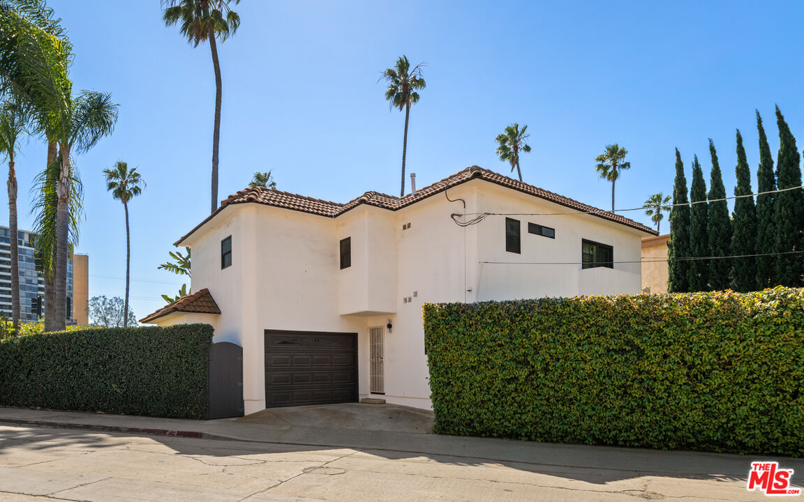 697 Washington Boulevard Marina del Rey, CA 90292 - Photo 18 of 18