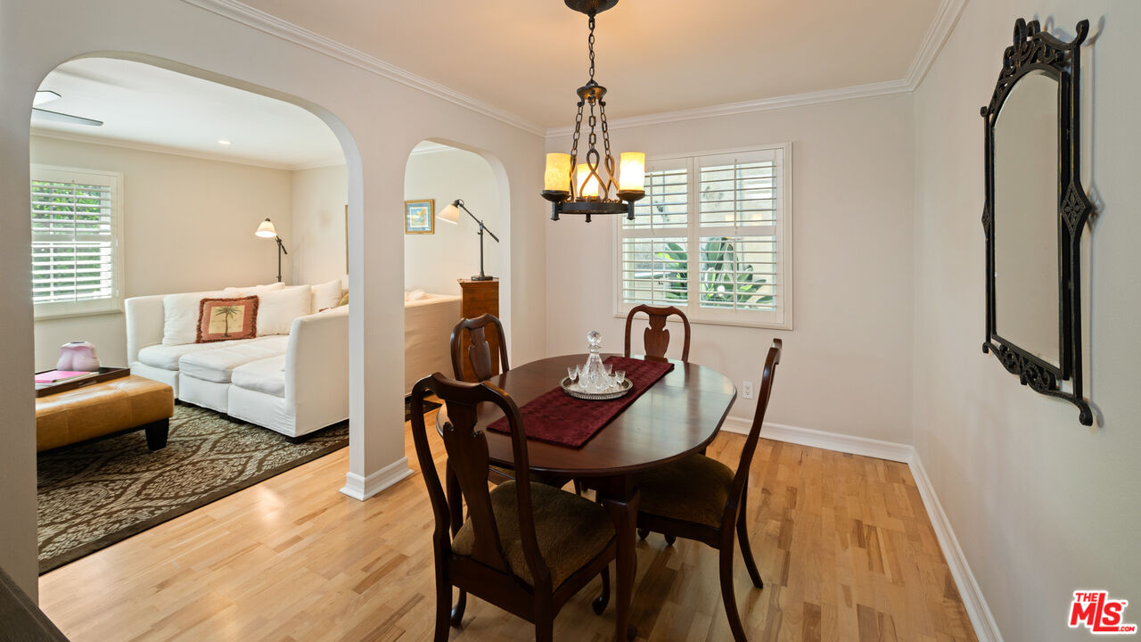 697 Washington Boulevard Marina del Rey, CA 90292 - Photo 6 of 18