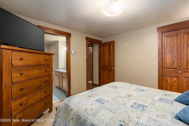 $2,495,000 | 210 Spruce Drive, Jackson, WY 83001