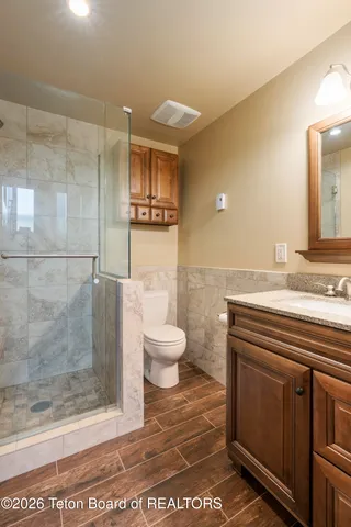 $2,495,000 | 210 Spruce Drive, Jackson, WY 83001