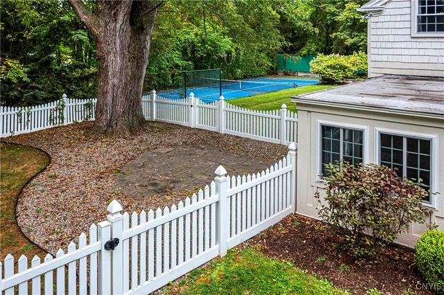 $769,000 | 5221 Leverett Lane, De Witt, NY 13066