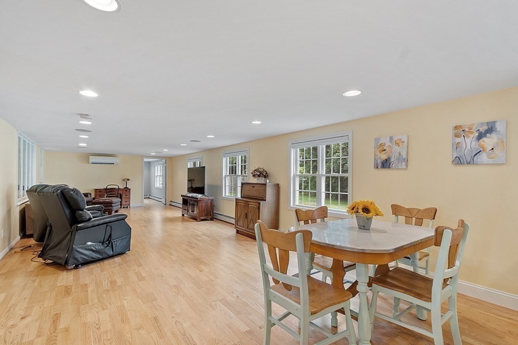 5 Locksley Road Danvers, MA 01923 - Photo 16 of 33 Gallery Image 16
