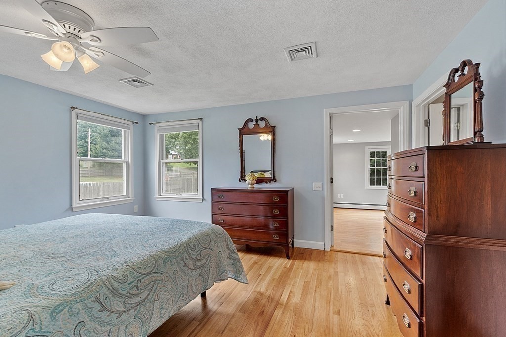 5 Locksley Road Danvers, MA 01923 - Photo 22 of 33 Gallery Image 22