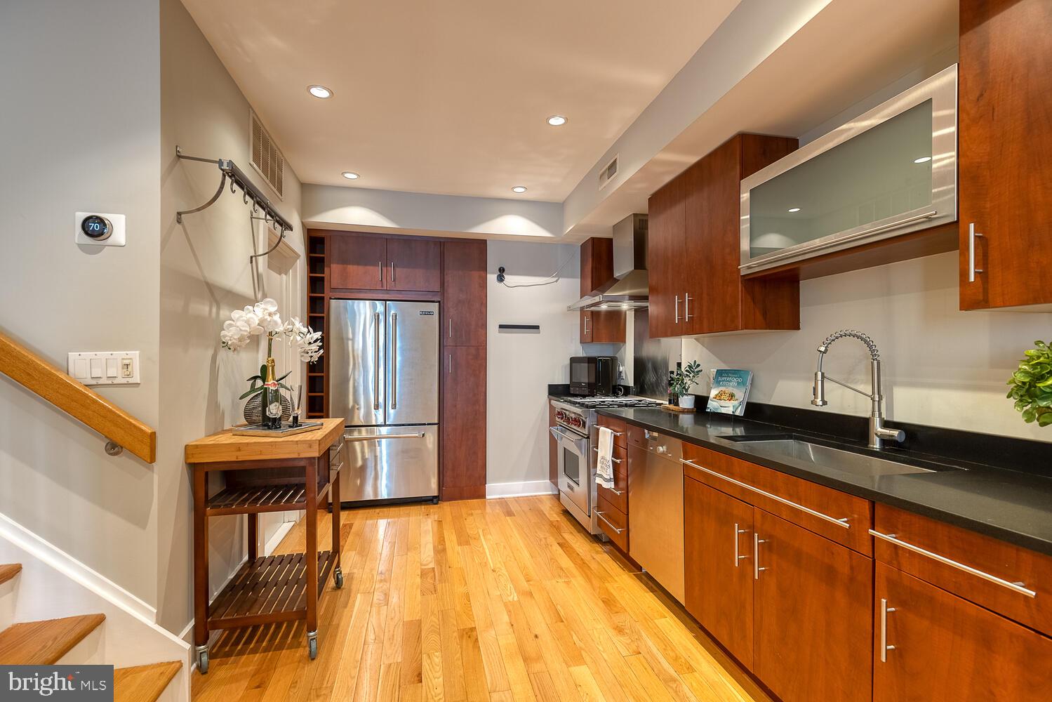1806 Kalorama Road Northwest, Unit 1 Washington, DC 20009 - Photo 2 of 43 Open kitchen w granite counters + stainless steel!