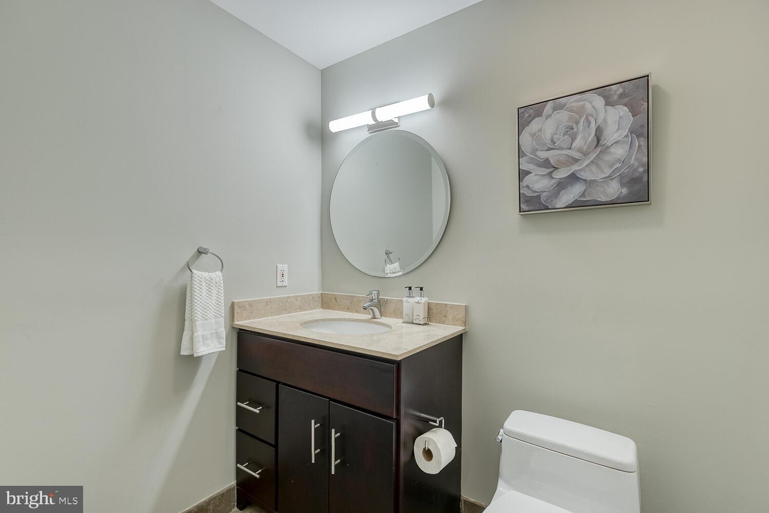1806 Kalorama Road Northwest, Unit 1 Washington, DC 20009 - Photo 26 of 43 Main-level half bath!