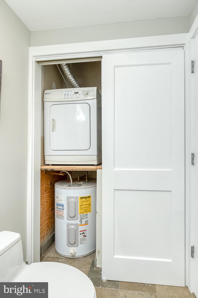 1806 Kalorama Road Northwest, Unit 1 Washington, DC 20009 - Photo 34 of 43 In-unit washer and dryer on the main level!