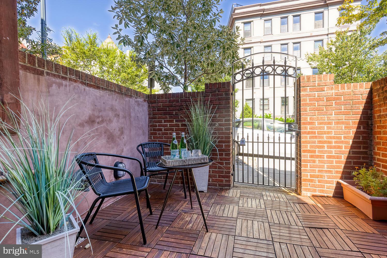 1806 Kalorama Road Northwest, Unit 1 Washington, DC 20009 - Photo 4 of 43 Best of city living with private gated patio!