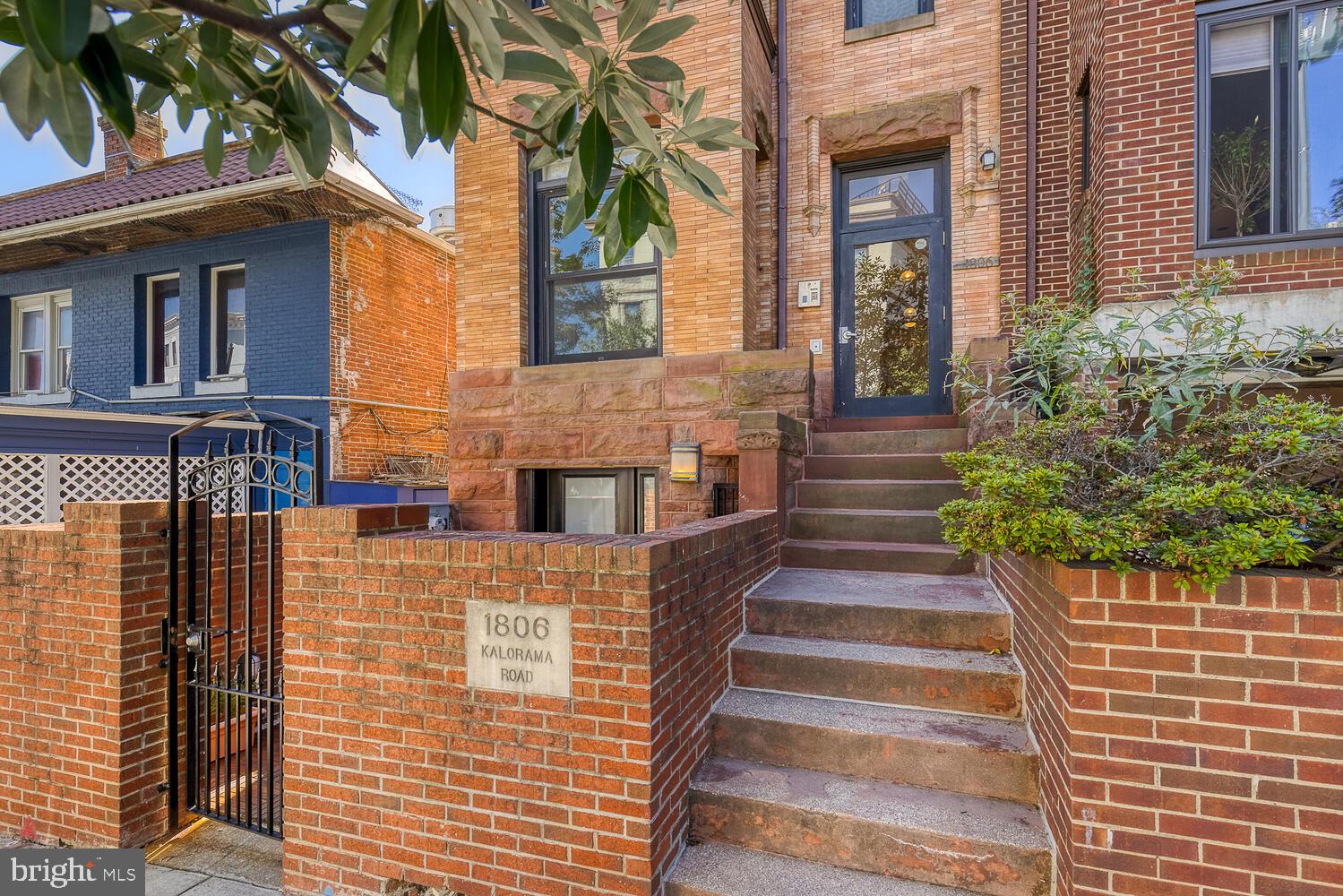 1806 Kalorama Road Northwest, Unit 1 Washington, DC 20009 - Photo 5 of 43 Gorgeous 2 Level Condo - Adams Morgan /Kalorama!