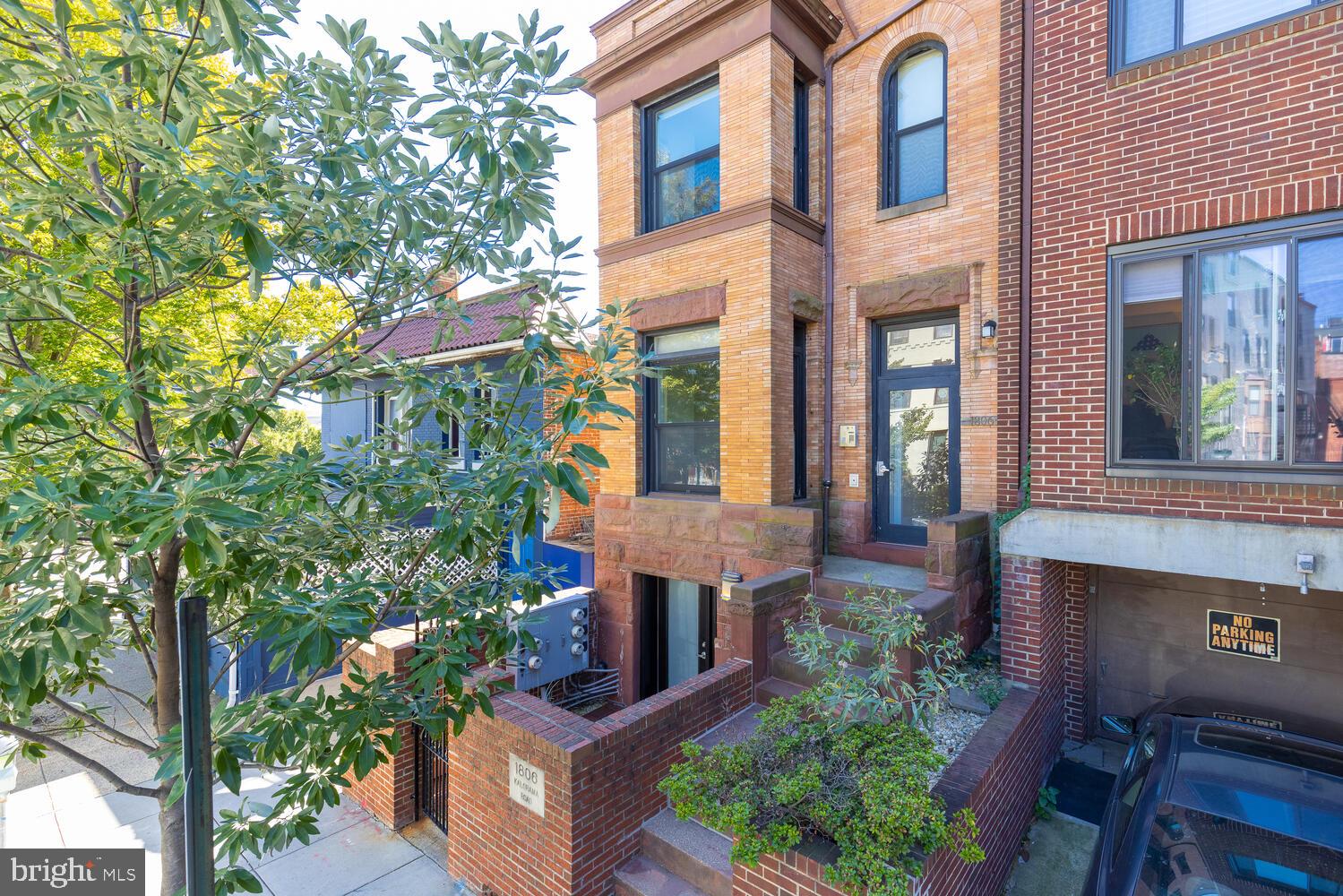 1806 Kalorama Road Northwest, Unit 1 Washington, DC 20009 - Photo 7 of 43 Gorgeous 2 Level Condo - Adams Morgan /Kalorama!