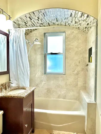 $339,500 | 3901 Custer Avenue, Lyons, IL 60534