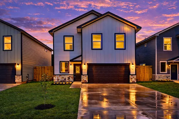 $1,950 | 410 North 4th Street, Beasley, TX 77417