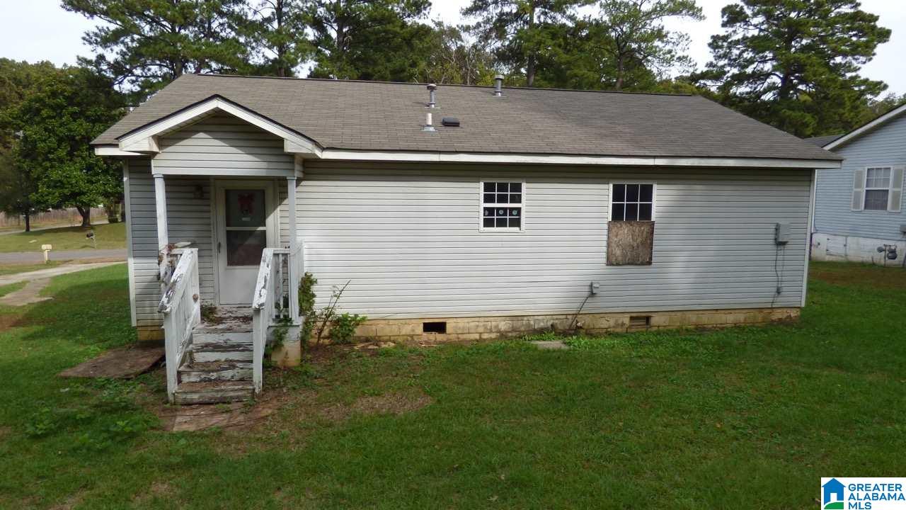 6608 Millard Fuller Road Fairfield, AL 35064 - Photo 10 of 12
