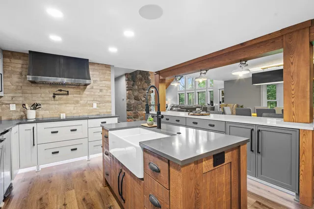 $1,099,000 | W14145 County Road C, Athelstane, WI 54104