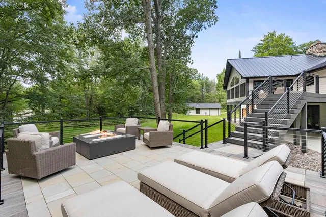 $1,099,000 | W14145 County Road C, Athelstane, WI 54104