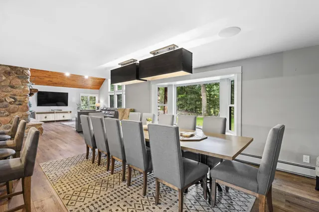 $1,099,000 | W14145 County Road C, Athelstane, WI 54104