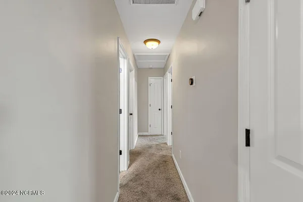 $1,750 | 258 Breakwater Drive, Sneads Ferry, NC 28460