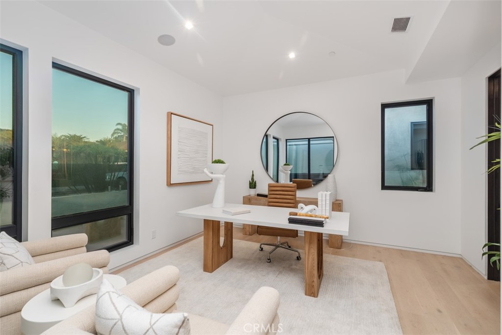 1207 Dolphin Terrace Corona del Mar, CA 92625 - Photo 58 of 58 a workspace with a window