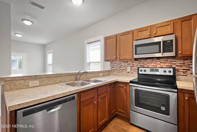 $1,275 | 1945 Redell Street, Jacksonville, FL 32206