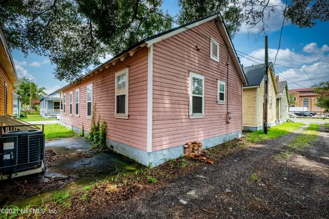 $1,275 | 1945 Redell Street, Jacksonville, FL 32206